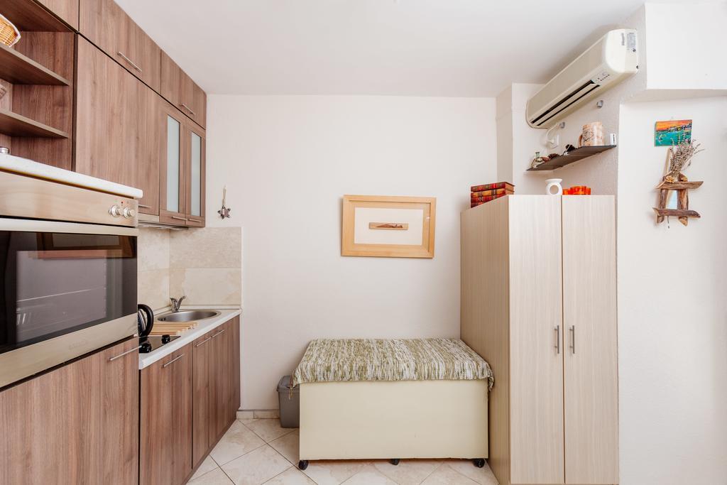 Celine'S Place By The Sea Κότορ Εξωτερικό φωτογραφία