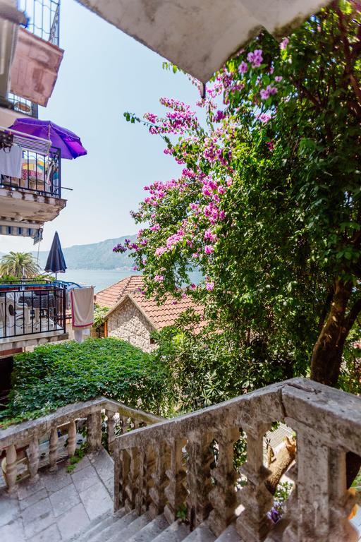 Celine'S Place By The Sea Κότορ Εξωτερικό φωτογραφία